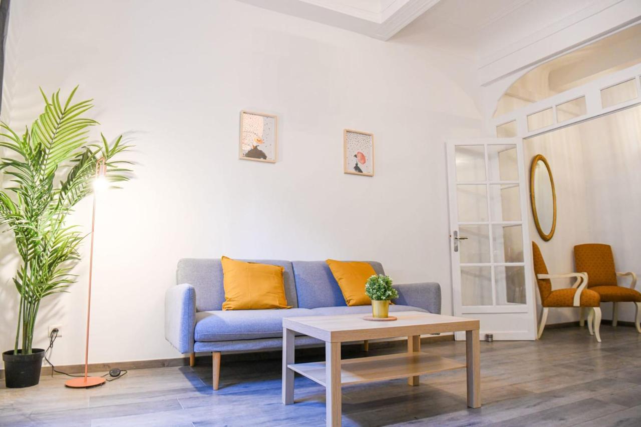 Vieux-port Grand 2 Ch Avec Terrasse Apartamento *